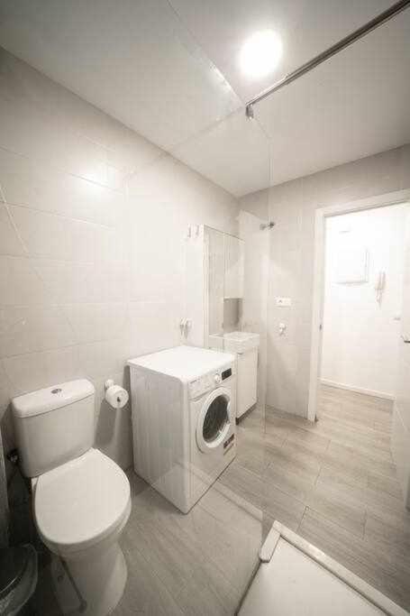 1 Room Atico Pedregalejo Малага Екстер'єр фото